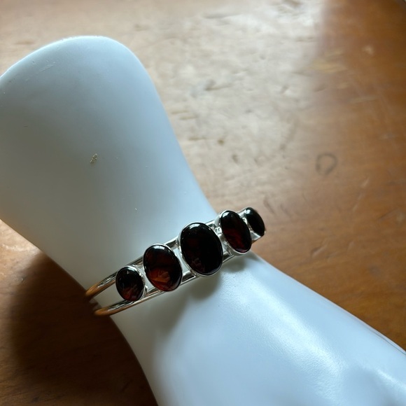Mine Finds by Jay King Baltic Amber graduated oval cabochon SS cuff bracelet - Picture 2 of 9